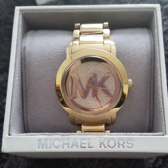 NWT Women's Michael Kors Watch - Picture 5 of 12